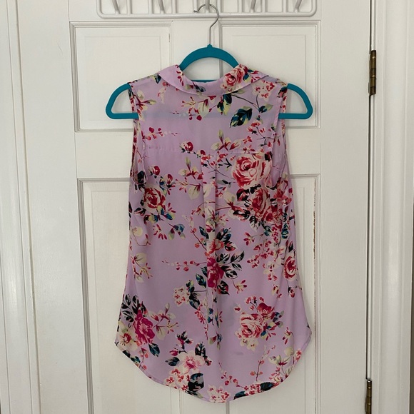 EXPRESS pink floral portofino shirt - Picture 2 of 5